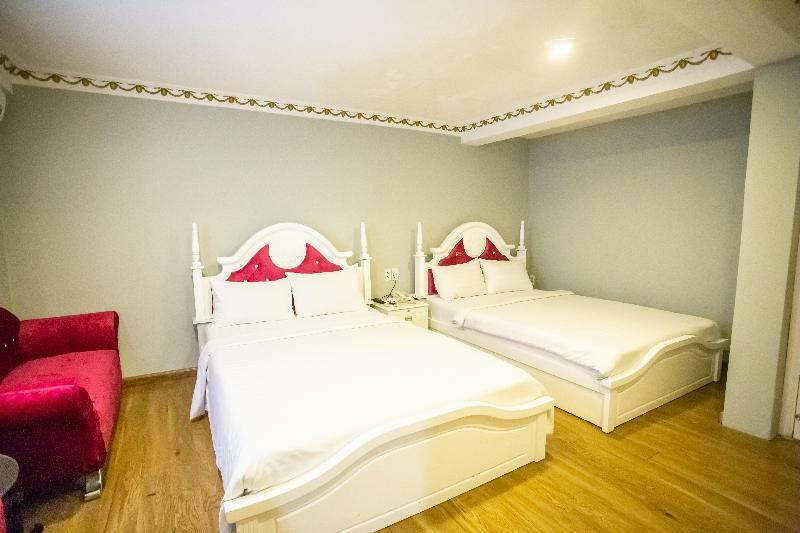 Bui Vien Walking Street Hotel Ho Chi Minh City Exterior photo